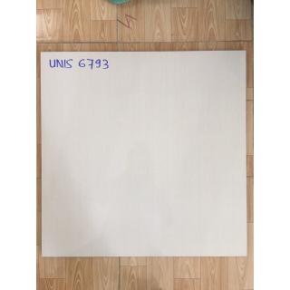 Gạch Lát Nền Vitto 60x60 Bóng Kính Trắng Sọc Vàng Kem 6793