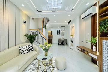 Hướng dẫn cách chọn gạch lát nền nhà đẹp và sang trọng 2024