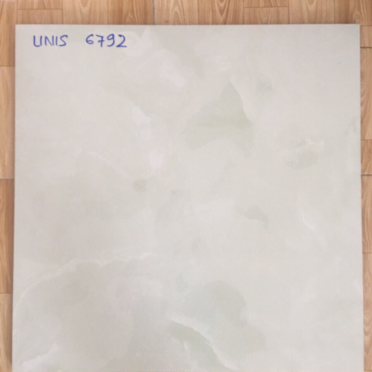 Gạch Lát Nền Vitto 60x60 Bóng Kính Trắng Vân Mây 6792