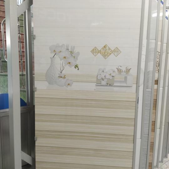 Gạch Ốp Tường Vitto 30x60 Men Bóng Vàng Sọc Kem 7347 7348 7349