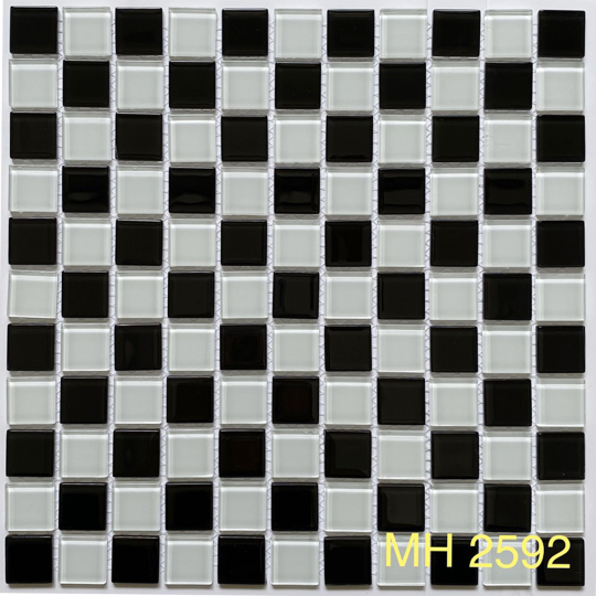 Gạch trang trí Mosaic thủy tinh trắng đen MH 2592